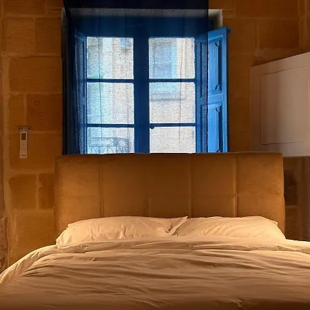 Traditional Maltese Family Townhouse - 度假居 Cospicua