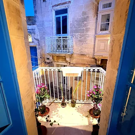 度假居 Traditional Maltese Family Townhouse - *