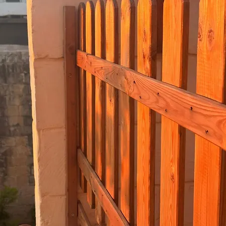 Traditional Maltese Family Townhouse - Cospicua