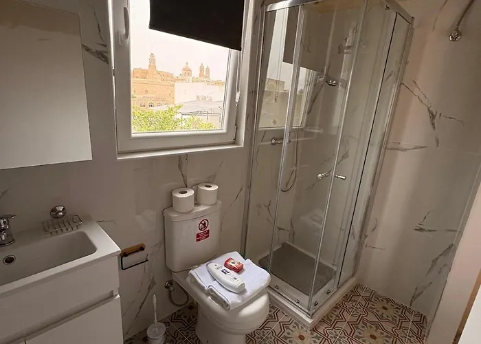 Traditional Maltese Family Townhouse - Feriehus Cospicua