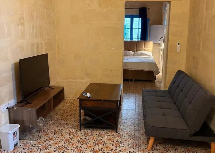 Feriehus Traditional Maltese Family Townhouse -